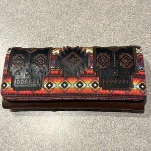 Loungefly Skull Wallet